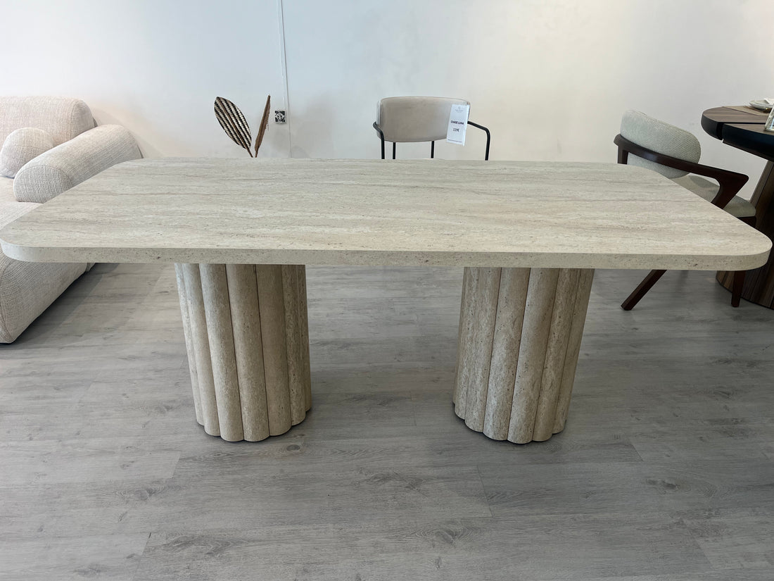 Table de repas ATHENA - travertin
