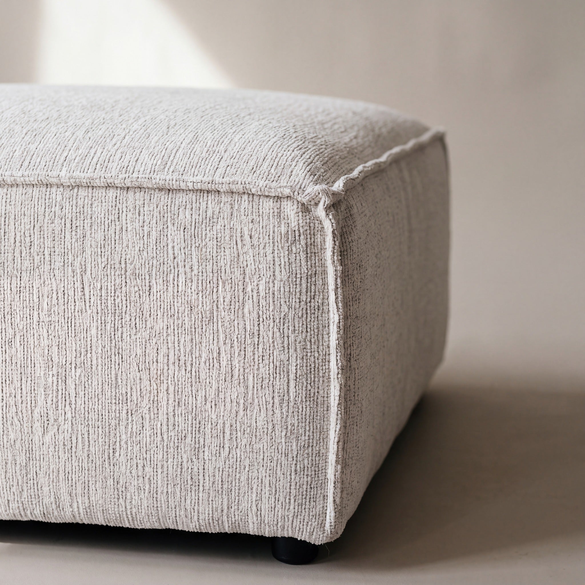 Canapé modulable ELEGANCE 4+1 en chenille blanc cassé, photo 8 sur 8